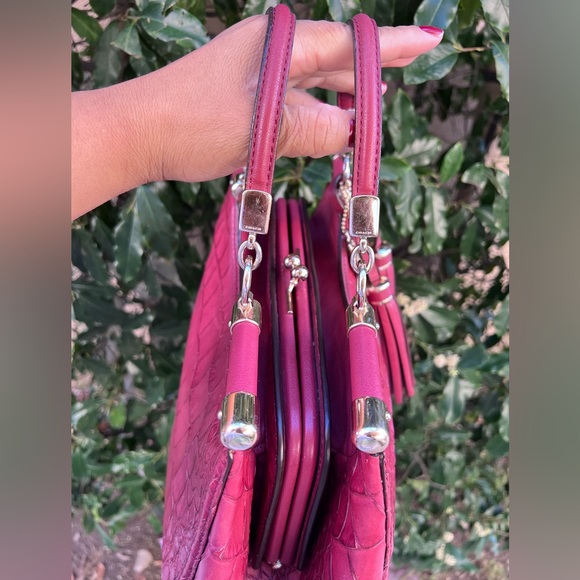 Coach LIMITED EDITION Croc Embossed Leather Satchel – Red – Style F26336 - Picture 6 of 11